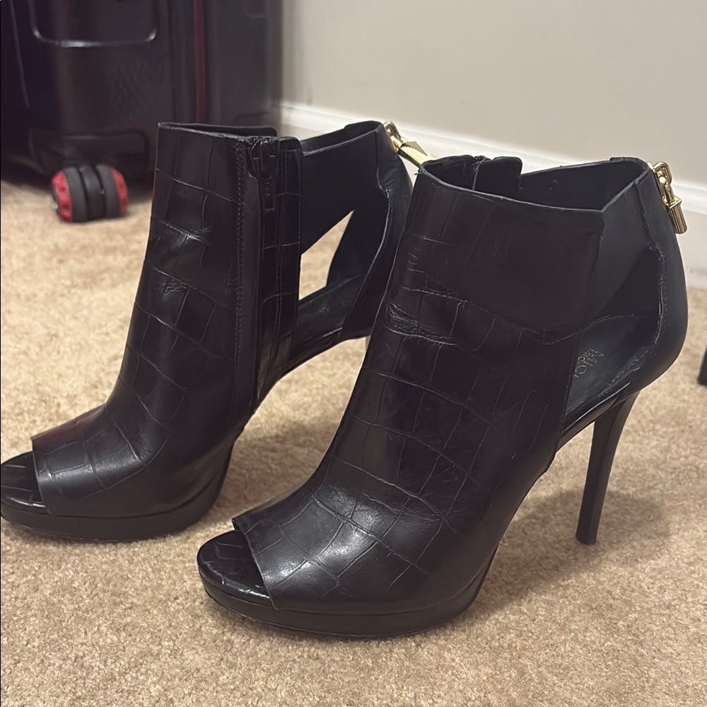 Michael Kors Black Peep-Toe Heels